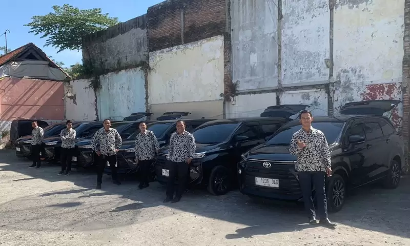 Rental Mobil Surabaya: Drctrans – Memenuhi Kebutuhan Anda